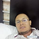 Busco conocer gente.