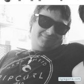 Busco conocer gente. Una amiga.