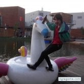 Camarero. Busco ligar. Chicas de españa