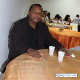 Busco hacer amistades.