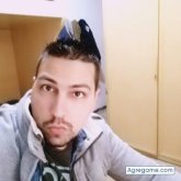 xstyan chico soltero en Castelldefels