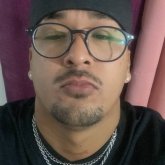 Estudiante, trabajador. Una que sepa