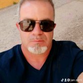 Enpresario. Busco pareja. De estepona y