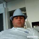 Chatear con john51 de Francia