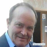 Jubilado. Busco pareja. A una  mujer  