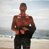 Busco mujer q quiera pasarlo bien.