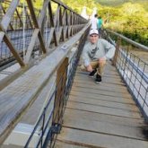 Busco ligar. Conocer gente. Alegre.