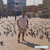 Busco pareja. Mujeres de 35 años.