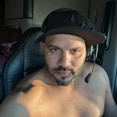 Mujeres y trans. Soltero me gustas.