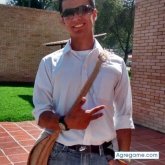 Estudiante. Busco chatear. Amistades que