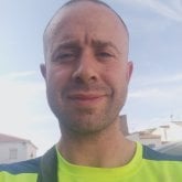 Mujeres mediana edad sin compromiso.