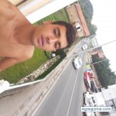 Busco conocer gente.