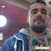 Encuentra Hombres solteros en Cambre