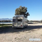 expediciones chico soltero en Utiel