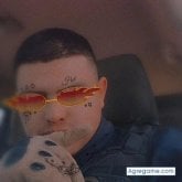 Busco ligar. Chicas. Alucin. Regueton.