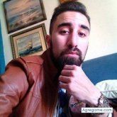 Encuentra Hombres solteros en Cantoria