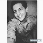 Busco ligar. Conocer gente y ver como