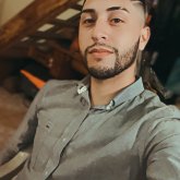 Electricista. Busco pareja. Una mujer