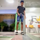 Buscó una chica que me quiera bonita y