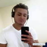 Busco ligar. Chichas. Un buen hombre.