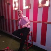 Busco pareja. Una mujer para una