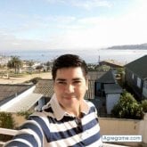 Encuentra Hombres solteros en Peñalolén