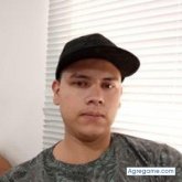 Encuentra Hombres solteros en Itagüí
