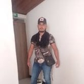 Una mujere  qe me quera. Soi noble