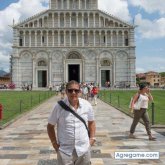 Pedroalbriza chico soltero en 