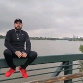 Mujeres, de 18 en adelante. Soltero,