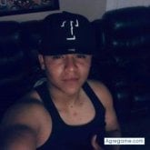 Busco pareja. Personas nuevas.