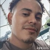 Busco pareja. Mujer de 18 a 55 o mas.