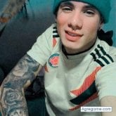 Empleado y ordenador. Busco pareja.