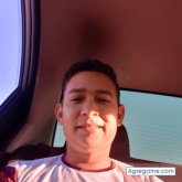 Santiico chico soltero en Asunción