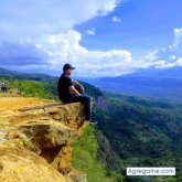 Busco conocer gente. Conocer gente. Una