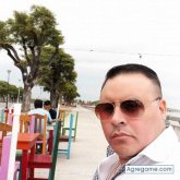 Encuentra Hombres solteros en Villa De Soto