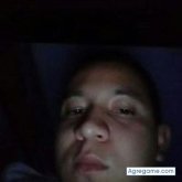 Busco hacer amistades. Amigas. A legre.