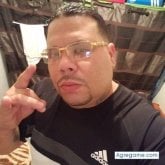 Busco hacer amistades.