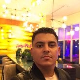 Mujer  30-40  muy simpática  cariñosa 