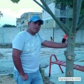 Encuentra Hombres solteros en Landázuri
