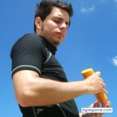 SpuwnSurfer chico soltero en Madrid
