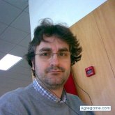 Iacobus chico soltero en Zaragoza