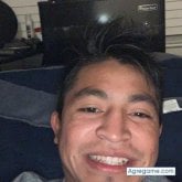 Busco conocer gente. Una persona