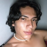 Estudiante. Busco ligar. Mujeres,