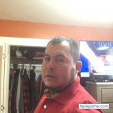 Western56 chico soltero en West Columbia