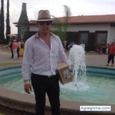 ortoadrian chico soltero en Toluca