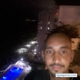 Busco pareja. Chicas. Amoroso. La playa.