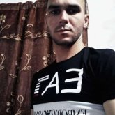 Busco pareja. Mujeres. Tranquilos.