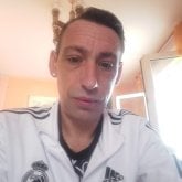 Albañil. Busco conocer y lo que surja.