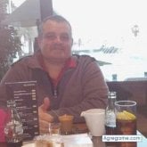 Busco pareja. Mujer simpática, alegré